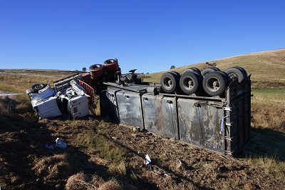 1 Killed in Big Rig Crash on Stewart Avenue and Boyce Road [Fremont, CA]